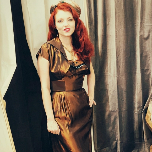 Meet your Posher, Stephanie - Picture 3 of 3